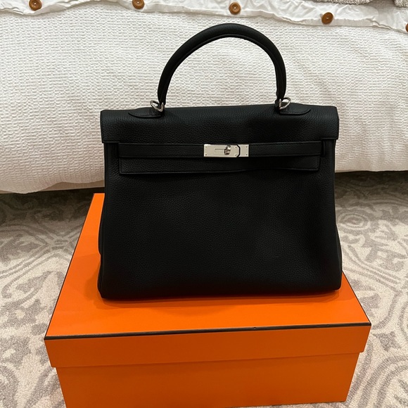 Hermes Handbags - Hermes Togo calfskin Kelly II Retourne Noir 35